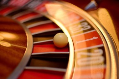 Live Casino dealer and table view on mpo2121 link platform